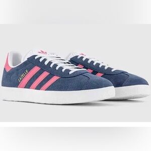 Women’s Adidas Gazelle New In Box Size 9.5